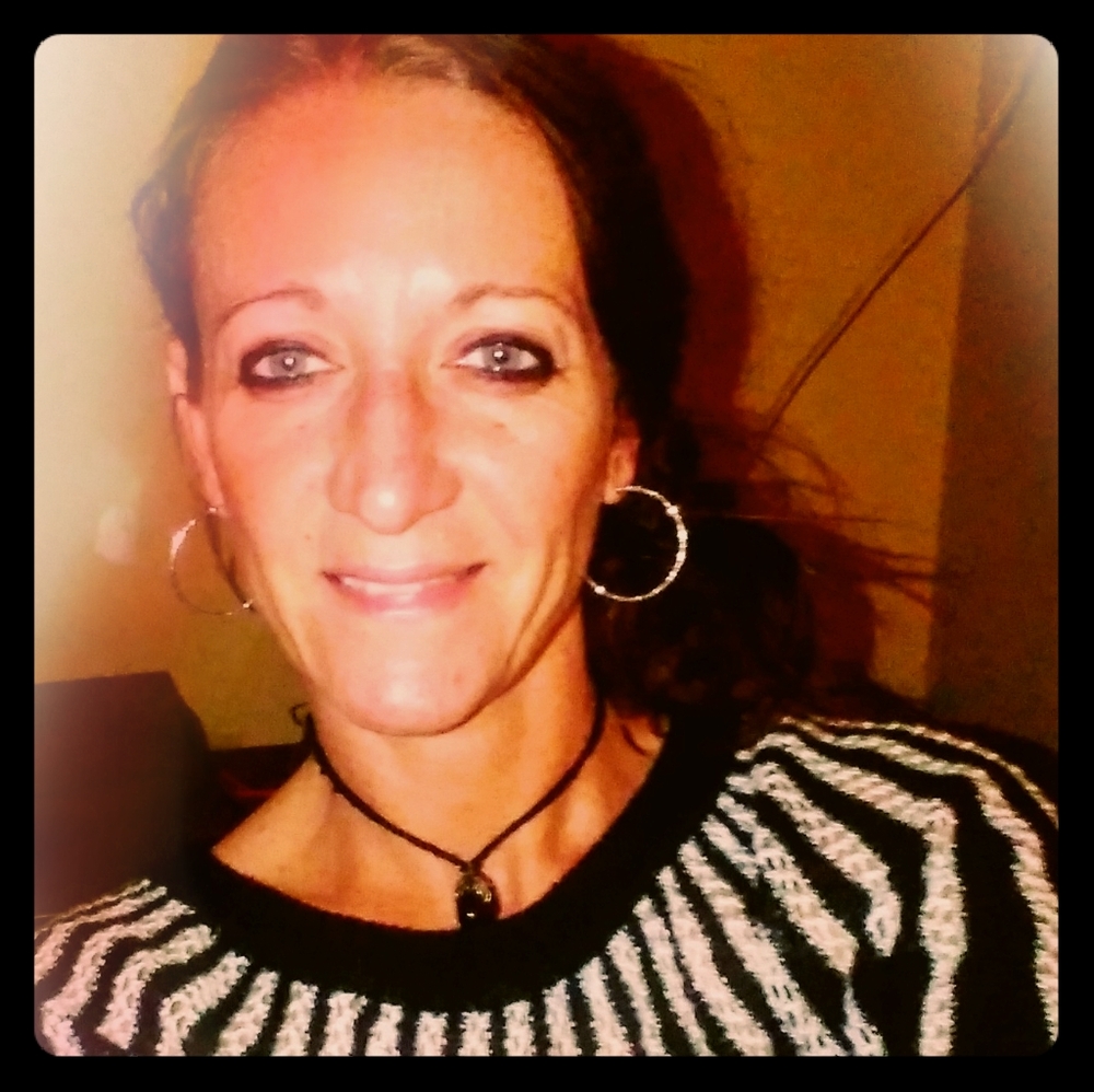 Meet your Posher, April